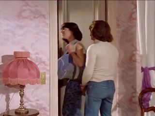 短褲 的 火 1981: 您 免費 高清晰度 臟 電影 電影 e9