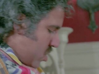 Adorável pêssegos 2 1987 - cena 4 ashley welles: grátis sexo filme d8 | xhamster