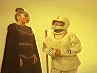 Astronot fehmi: gratis retro hd adulto película película 64