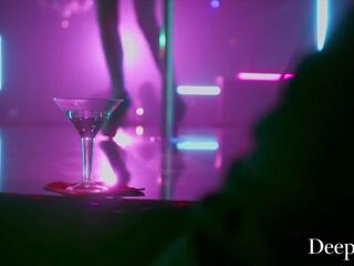 Deeper kayden and kenna fuck vip in striptiz klub booth. | xhamster
