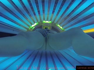 Tanning bed solarium sonnenbank fun pierced burungpun and