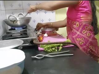 Ghar Me Kam Karane Wali Maid Ko Malik Ne Choda: HD dirty video ea | xHamster