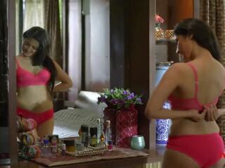 Superb Bengali Bhabhi in Pink Bra, Free Indian HD dirty film 3e