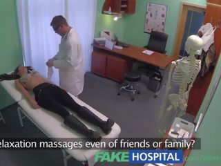 Fakehospital miláčik s zabijak telo prichytené na kamera získavanie fucked