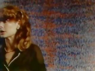 الشفق وردي 1981: حر وردي الثلاثون الثلاثون فيلم فيديو e5