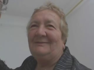 Извратен човек италиански баба