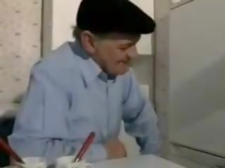 Grandpappy goes bisex, mugt zartyldap maýyrmak xxx video d9